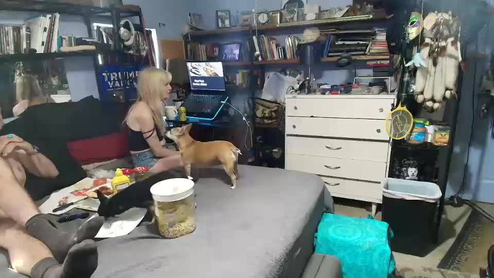 pink_black Adult Chat August 22, 2025