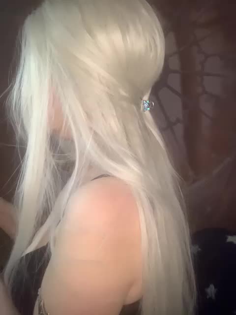 Kuca Adult Chat August 22, 2025