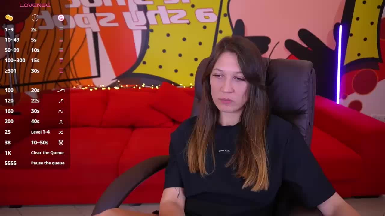 DreamyLinaa Adult Chat August 22, 2025