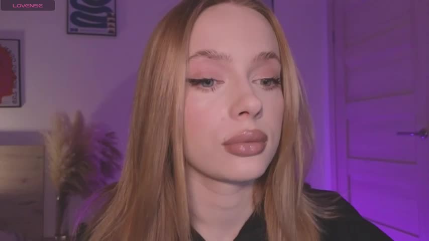 _MayShy_ Adult Chat August 22, 2025