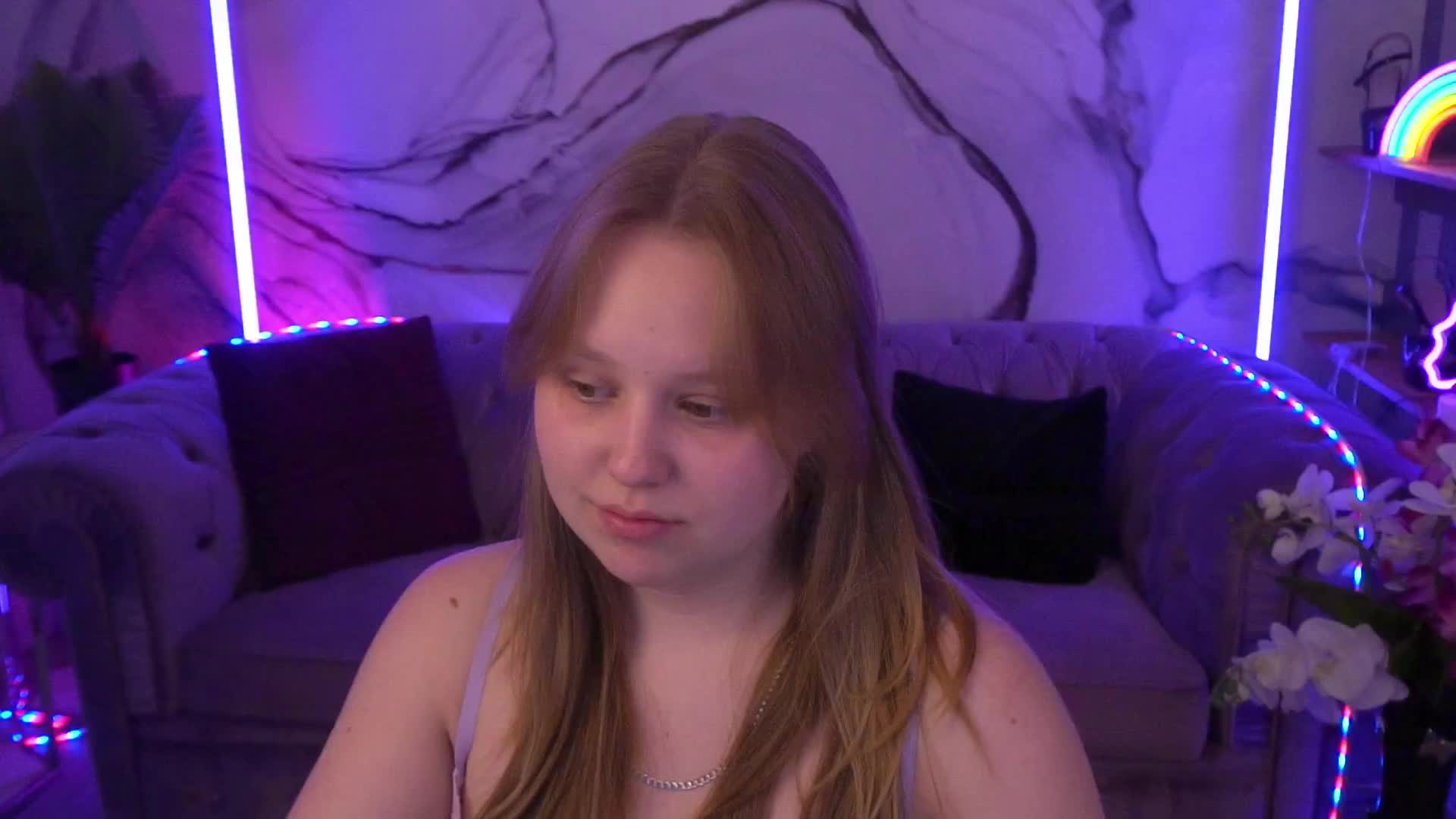 CrystallPaws Adult Chat August 22, 2025