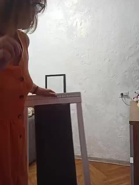 ARINA-XXX Adult Chat August 22, 2025