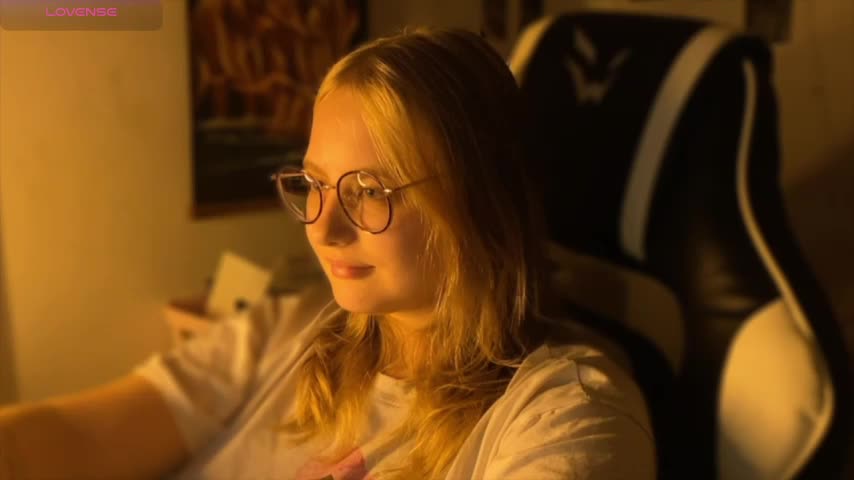 JacyWinslat Adult Chat August 22, 2025