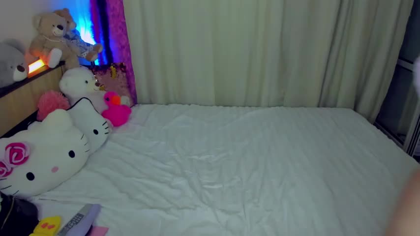 ElinOceanX Adult Chat August 22, 2025