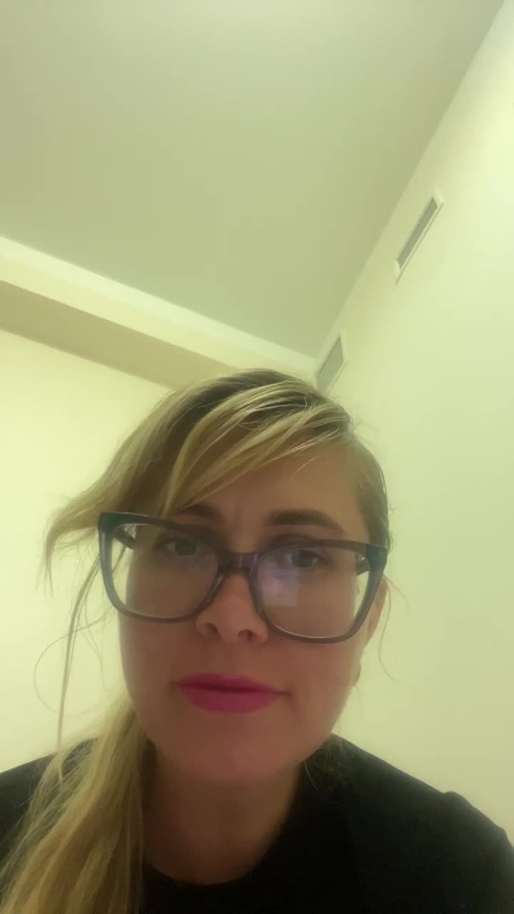 Elegant00Girl Adult Chat August 22, 2025