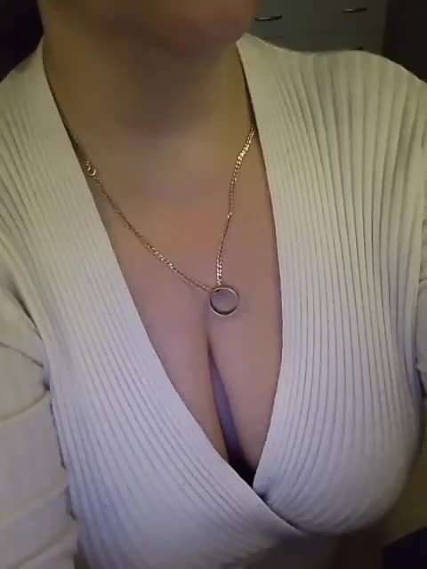 --A--- Adult Chat August 22, 2025