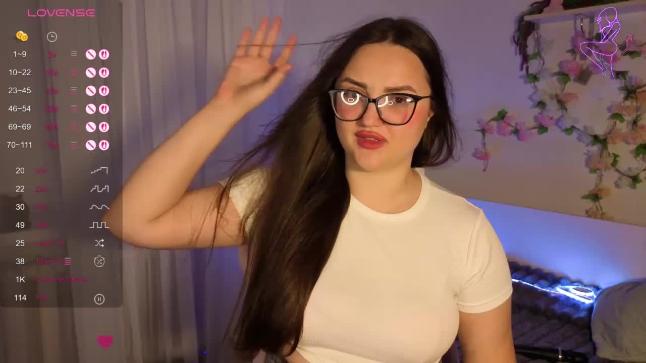 MiraSevan999 Adult Chat August 22, 2025