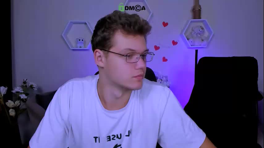 den_rich Adult Chat August 22, 2025