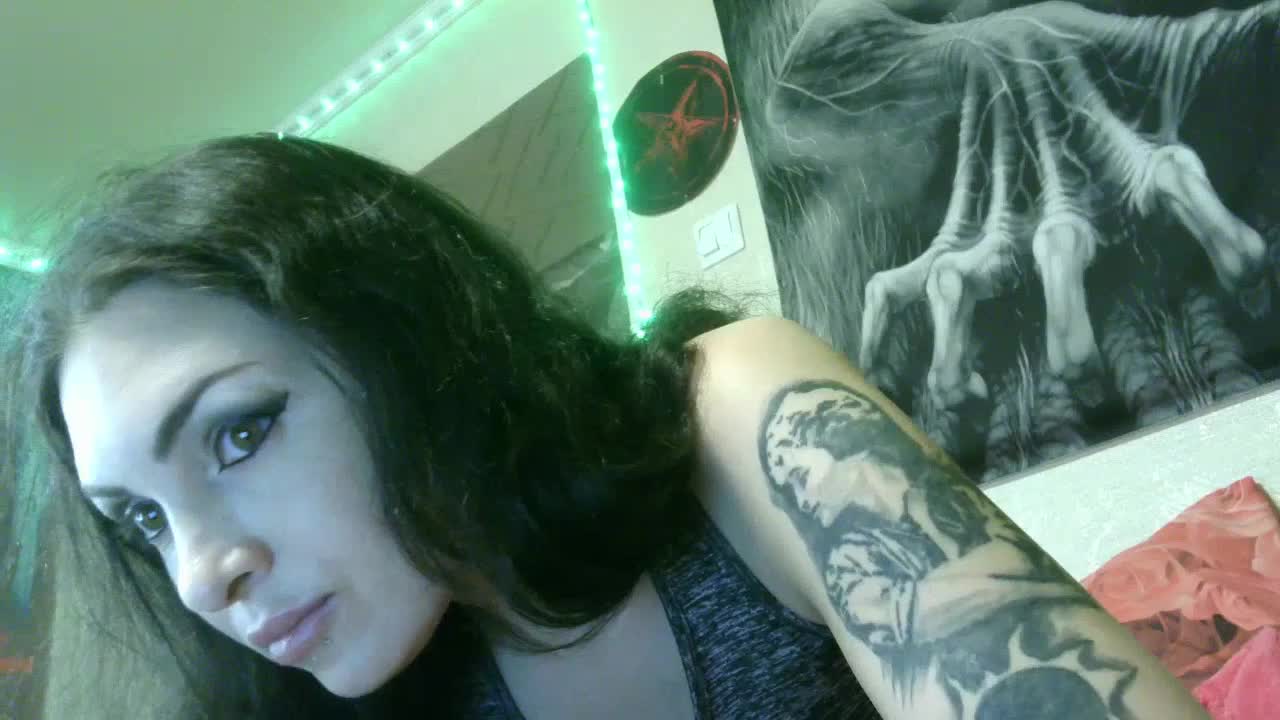 TvarRoxy Adult Chat August 22, 2025