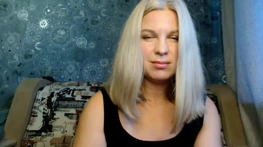 BlondeFox Adult Chat August 22, 2025