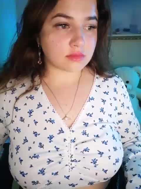 YulkaShpulka Adult Chat August 22, 2025