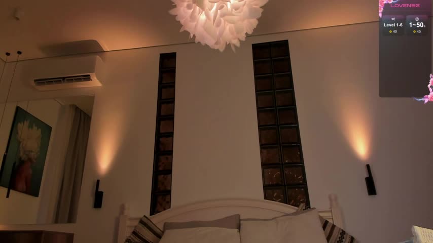 asian_girlfriend Adult Chat August 22, 2025