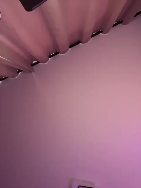 Mariiiiiii Adult Chat August 22, 2025