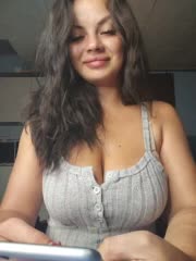 Sweet-Candy88 Adult Chat August 22, 2025