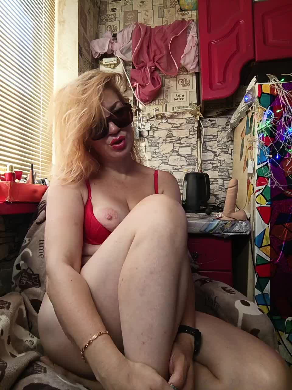 AtomicHAPPYlove Adult Chat August 22, 2025