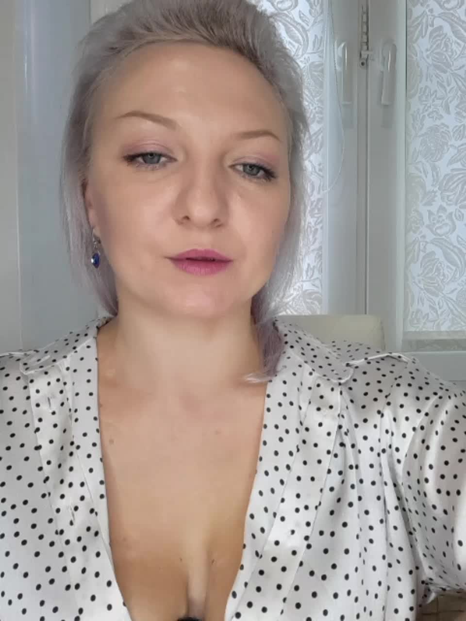 Anesteishen Adult Chat August 22, 2025