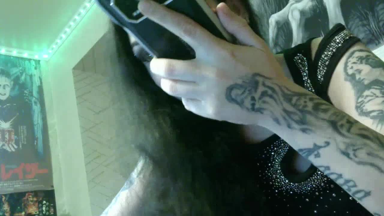 TvarRoxy Adult Chat August 22, 2025