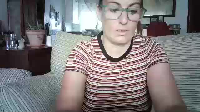 lolahueso Adult Chat August 22, 2025