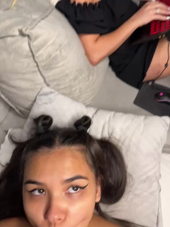 RollingGirls Adult Chat August 22, 2025