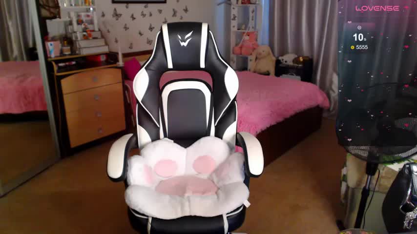 Kira_honeyy Adult Chat August 22, 2025