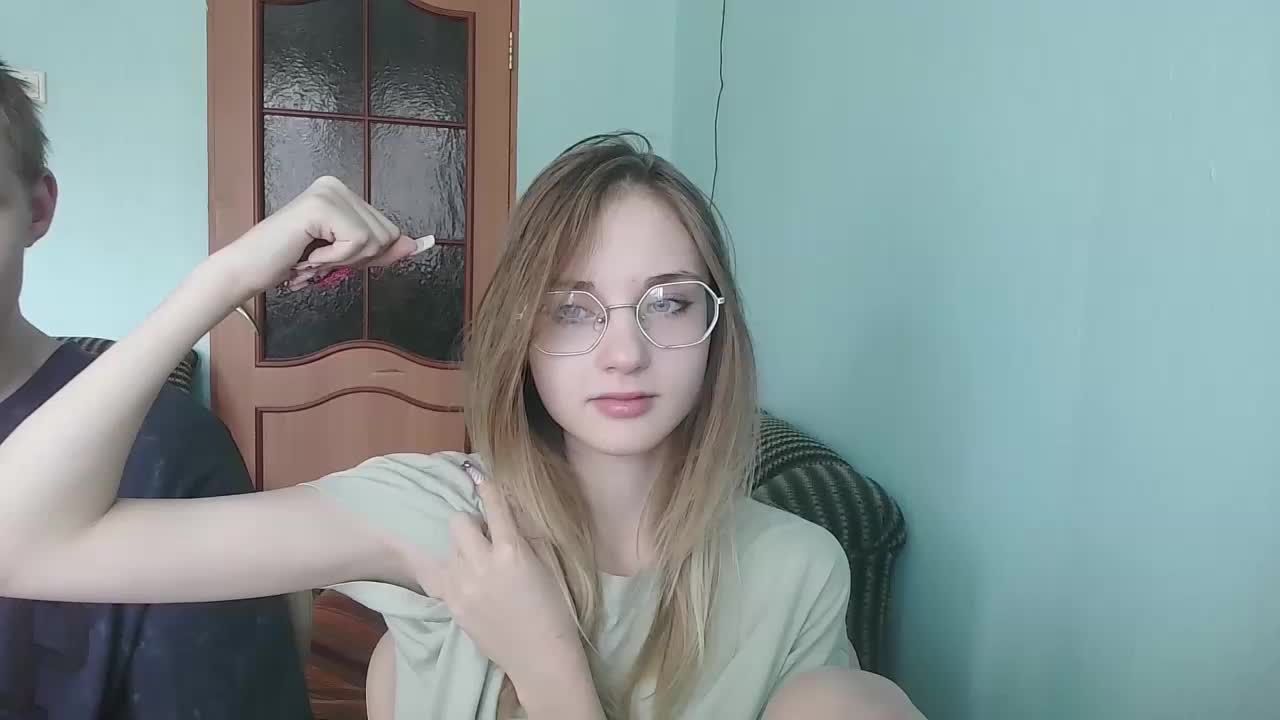 emolina Adult Chat August 22, 2025