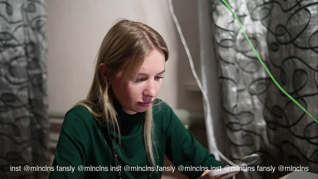 mel-collins Adult Chat August 22, 2025