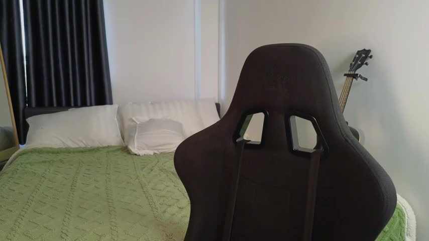 VanessaBayer2 Adult Chat August 22, 2025