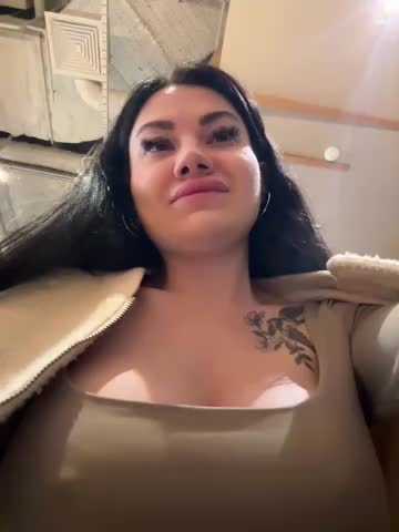 Wet__Bunny Adult Chat August 22, 2025