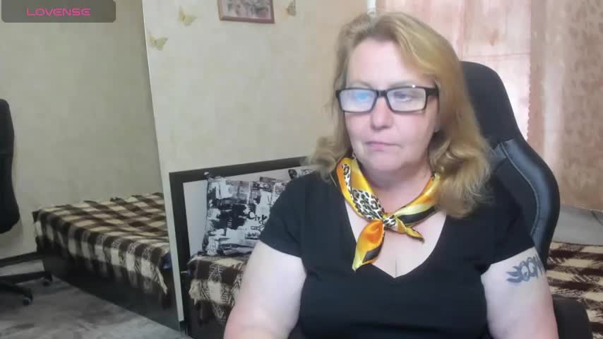 Frau_Marta Adult Chat August 22, 2025