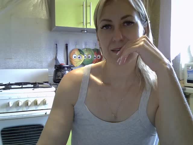 AshleyXHoney Adult Chat August 22, 2025