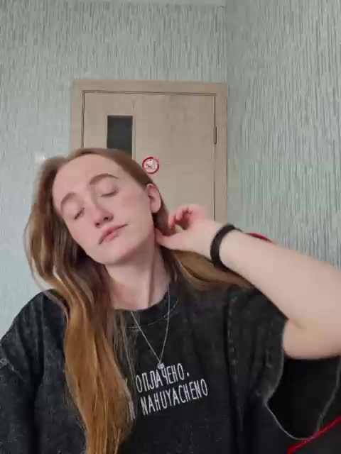 parasite-1 Adult Chat August 23, 2025