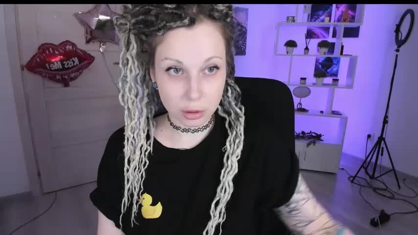 HoneySallyMoore Adult Chat August 23, 2025