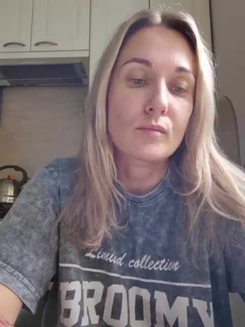 kykyshe4ka Adult Chat August 23, 2025