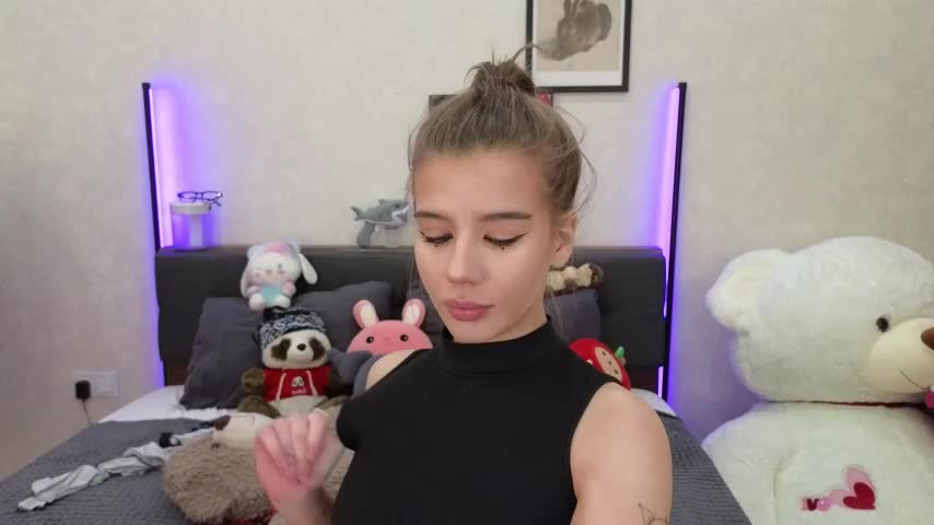 dolly_ll Adult Chat August 23, 2025