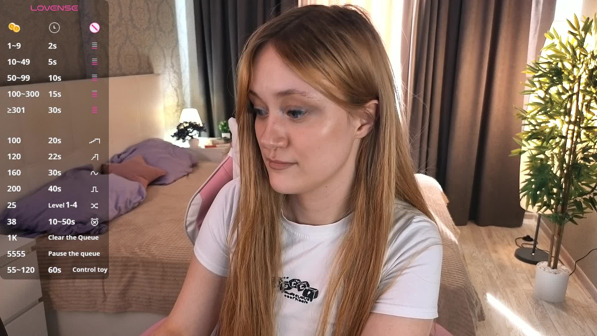 hey-monkey Adult Chat August 23, 2025