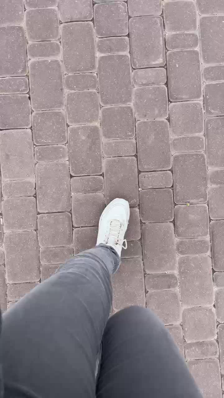 RedAura Adult Chat August 23, 2025