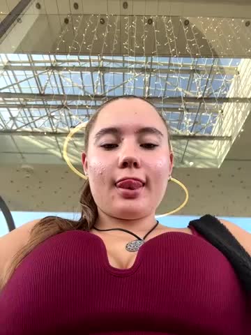 StephanieMur Adult Chat August 22, 2025