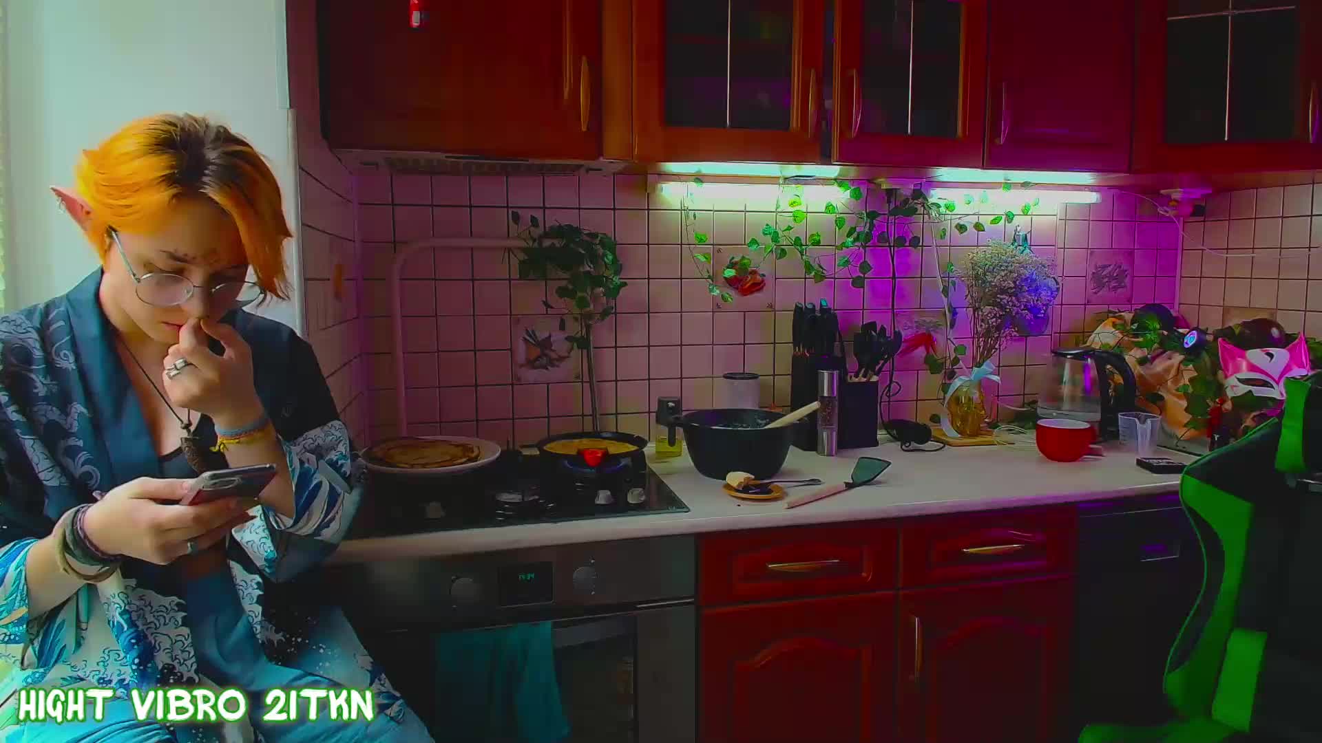 Tricky_Kitsune Adult Chat August 23, 2025