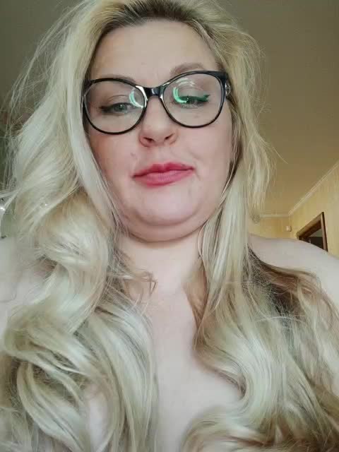 NushaMilf Adult Chat August 23, 2025