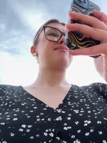 RinaCat Adult Chat August 22, 2025