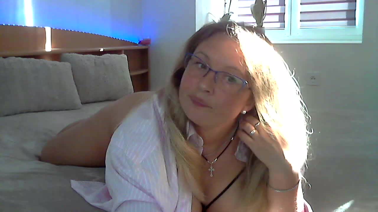 NERVOMOTINA Adult Chat August 23, 2025