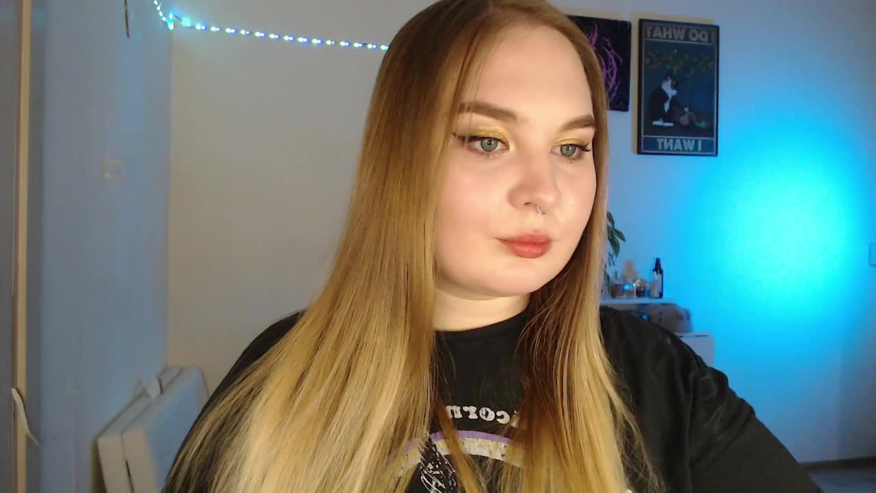 Greeenfriends6969 Adult Chat August 23, 2025