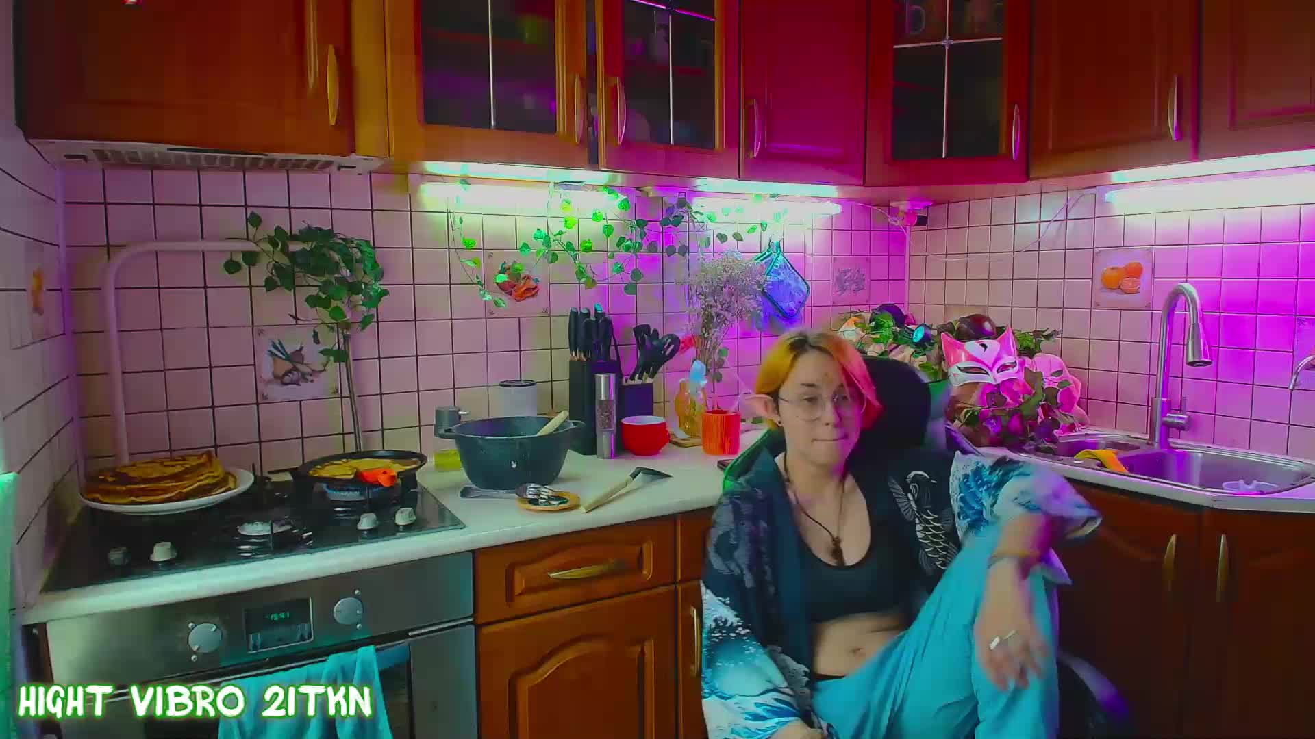 Tricky_Kitsune Adult Chat August 23, 2025