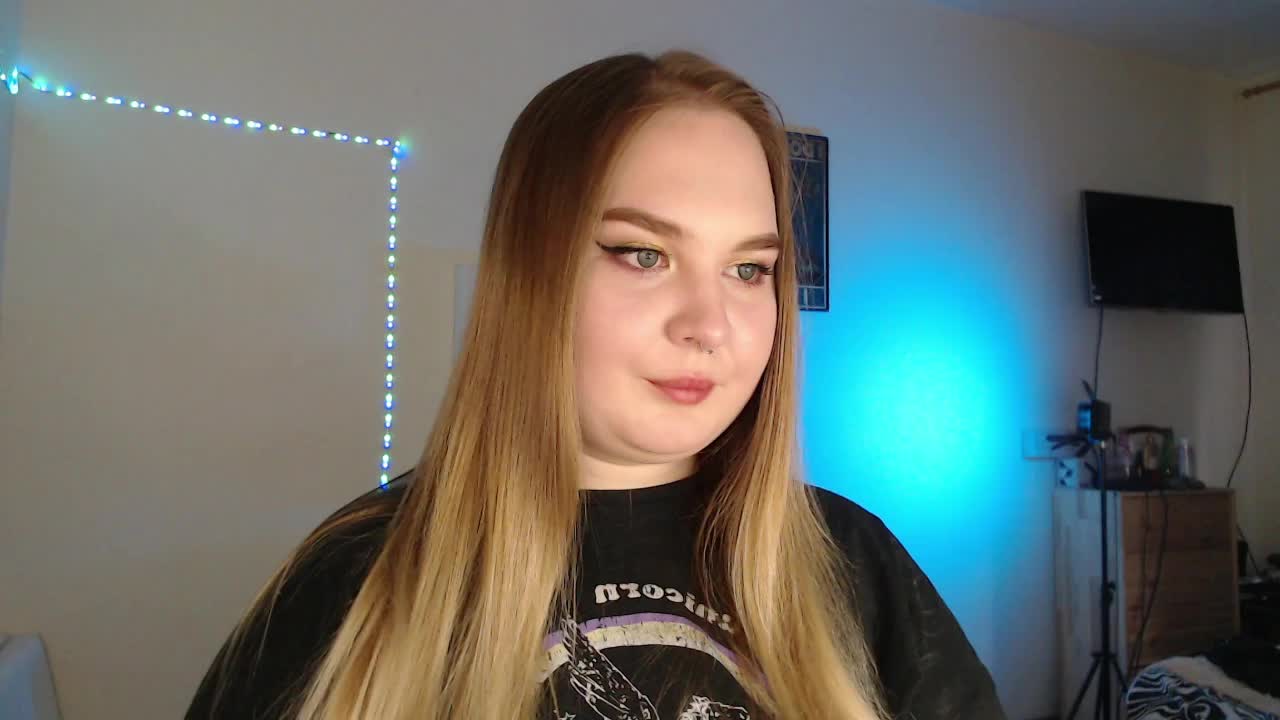 Greeenfriends6969 Adult Chat August 23, 2025