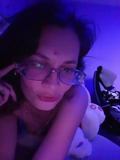 analiMilana Adult Chat August 23, 2025