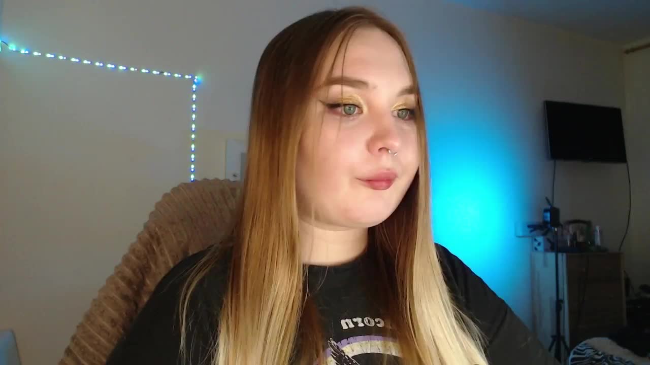 Greeenfriends6969 Adult Chat August 23, 2025