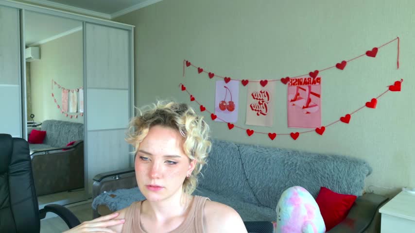 School_Love Adult Chat August 22, 2025