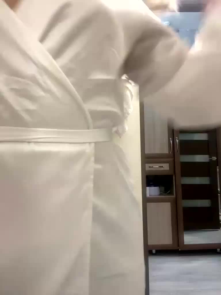 JULIE21 Adult Chat August 23, 2025