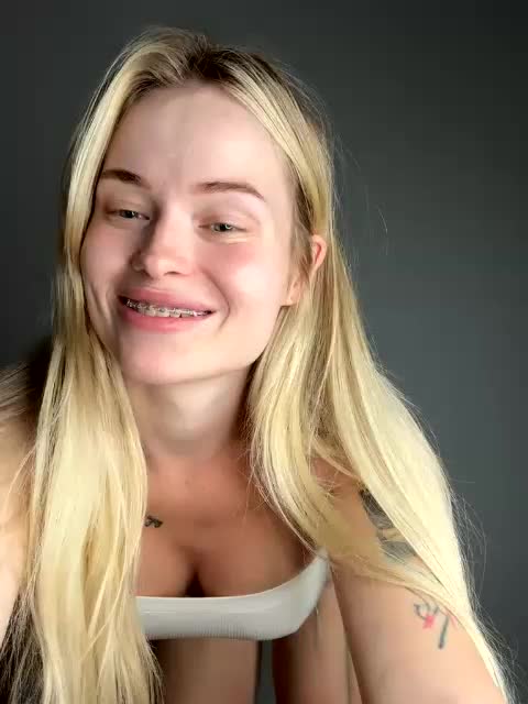 VladaMais Adult Chat August 23, 2025