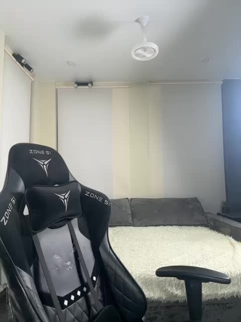 Teossa- Adult Chat August 23, 2025